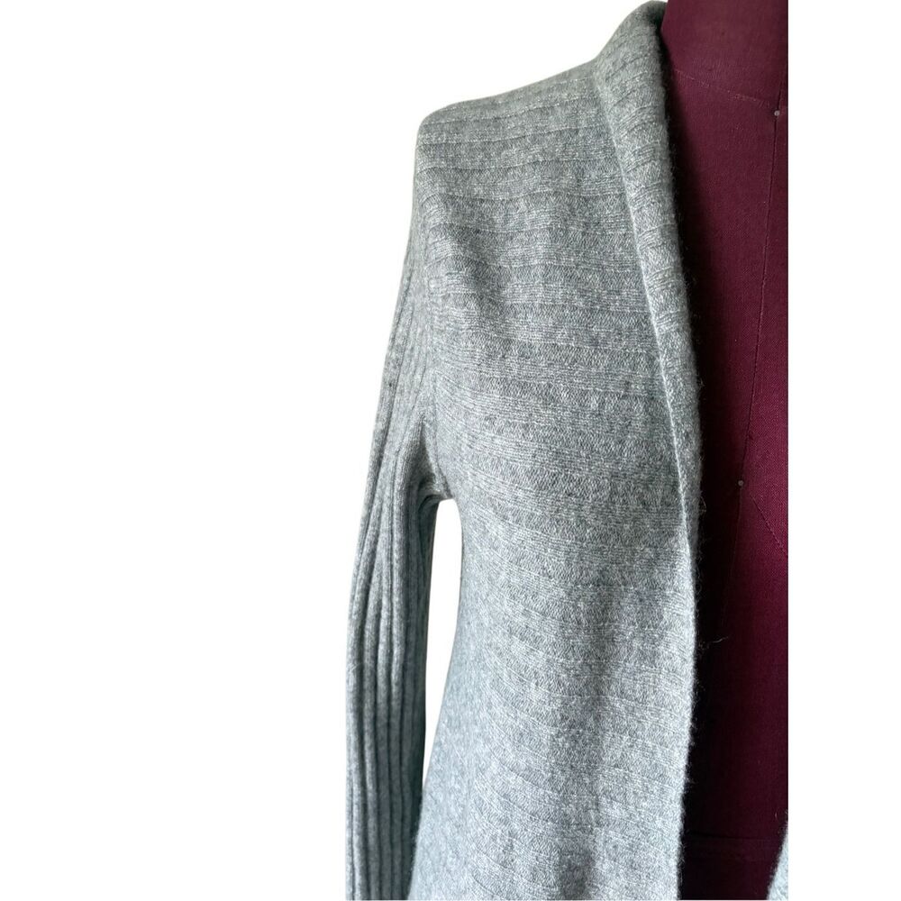 Tahari Open Front Long Line Cashmere Cardigan size M Gray - Picture 7 of 8